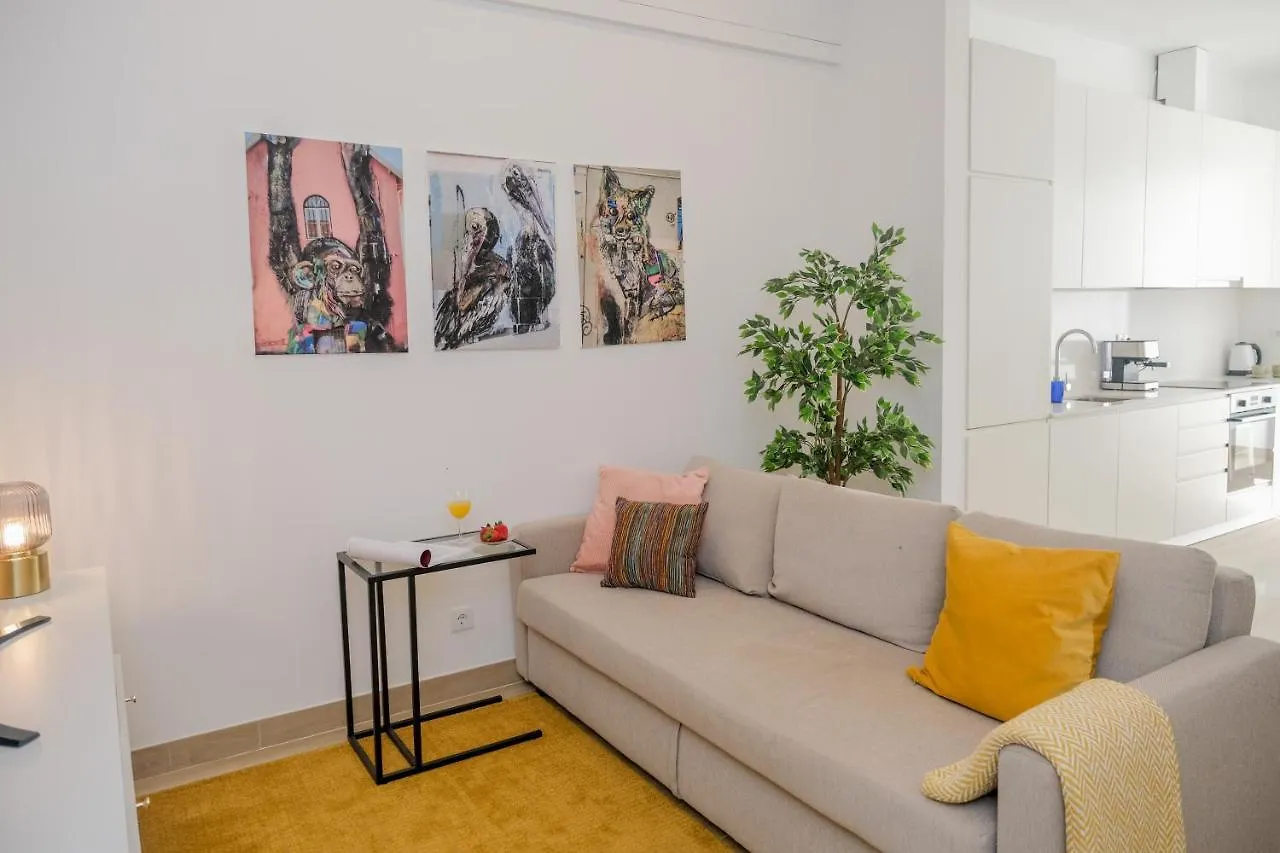 Like-Home-T1 Apt-The Counstryside In The City Lisboa 0*,
